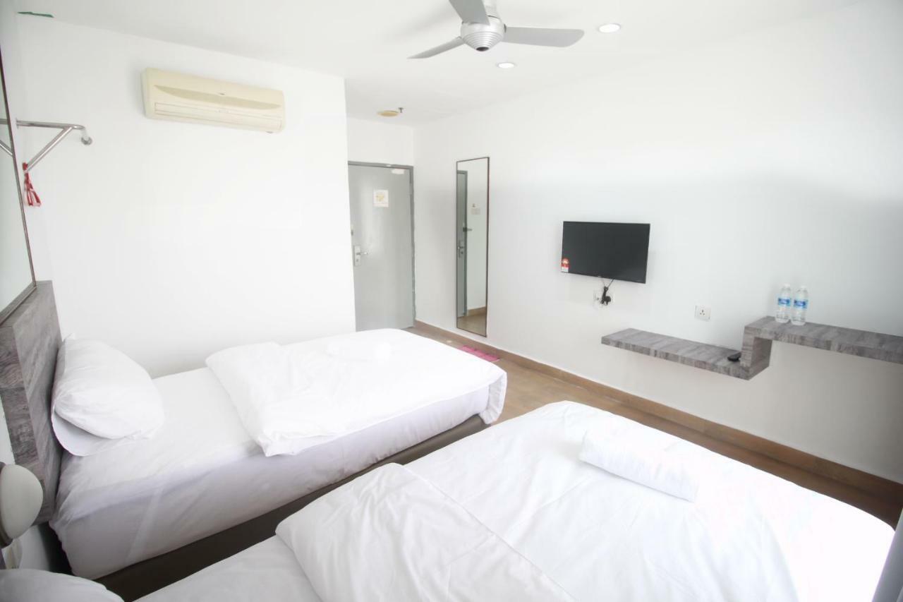 Tropical Hotel Kota Damansara Ngoại thất bức ảnh