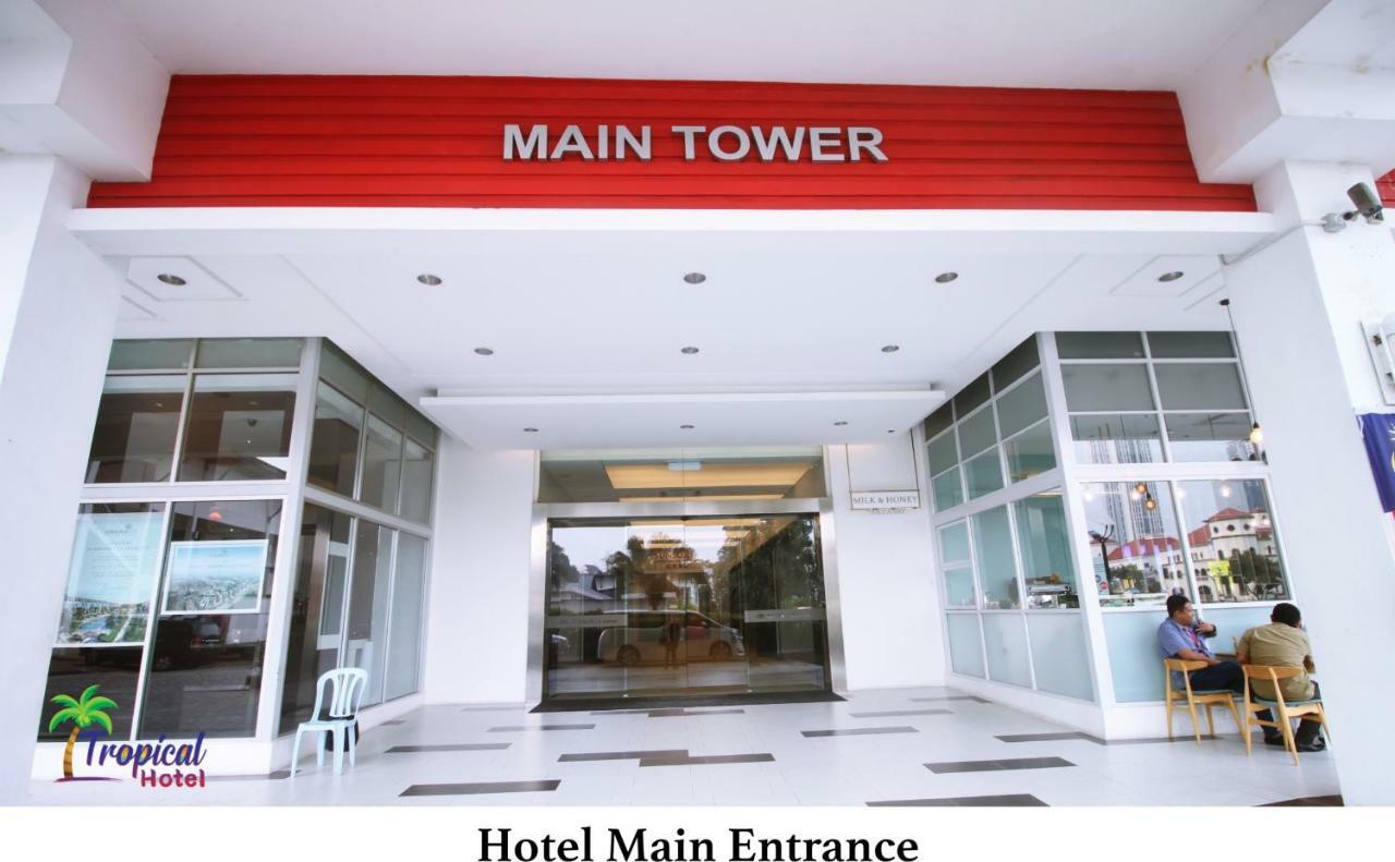 Tropical Hotel Kota Damansara Ngoại thất bức ảnh