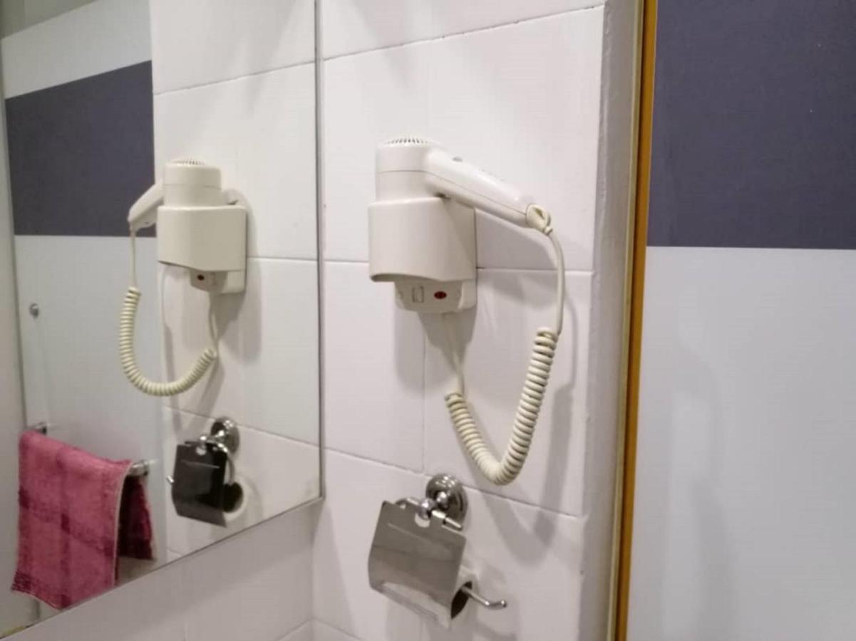 Tropical Hotel Kota Damansara Ngoại thất bức ảnh